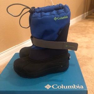 Children’s snow boots
